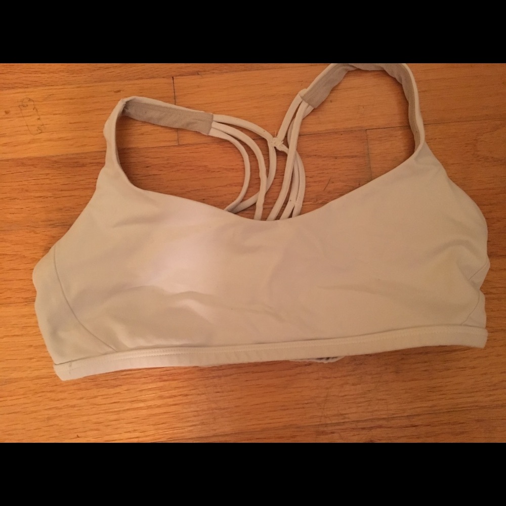 Lululemon free to be zen bra